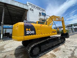 KOMATSU PC200-8N1